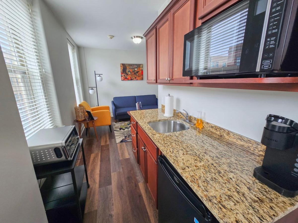 Gorgeous And Spacious Studio At The Historic Inman - 200 Champaign Luaran gambar